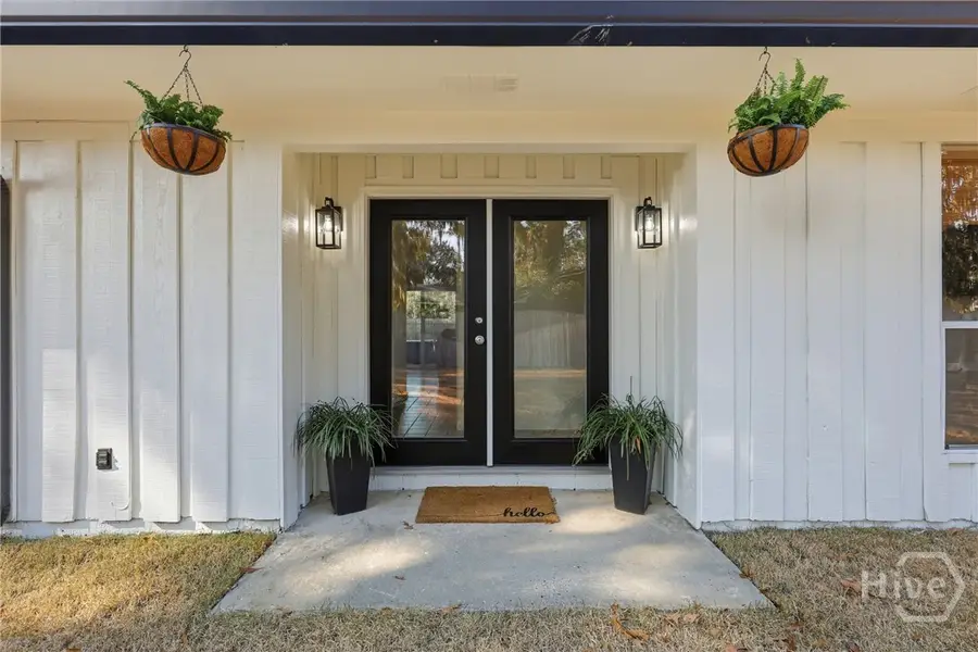 707 White Bluff Avenue, Savannah, GA 31419 - Image #3