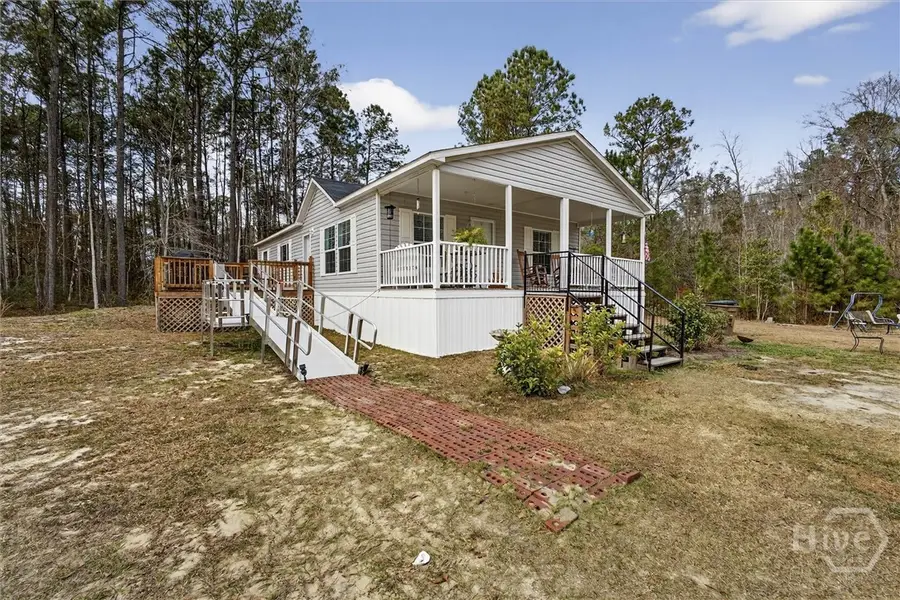 305 Magnolia Drive N, Eden, GA  - Image #3