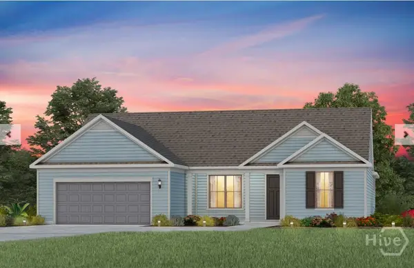 137 Tufted Grass Way, Richmond Hill, GA 31324