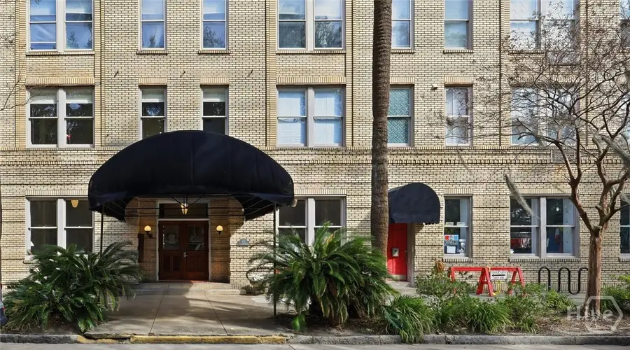 106 W Gwinnett Street #5F, Savannah, GA 31401 - #2
