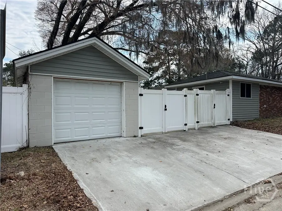 1902 E 57th Street, Savannah, GA 31404 - Image #3