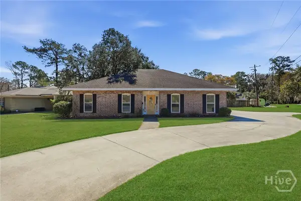 201 Groveland Circle, Savannah, GA 31405