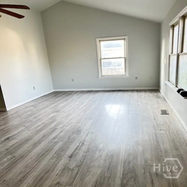 657 W 34th Street, Savannah, GA 31415 - #3