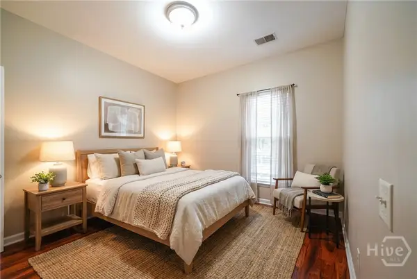 198 Chapel Lake S, Savannah, GA 31419