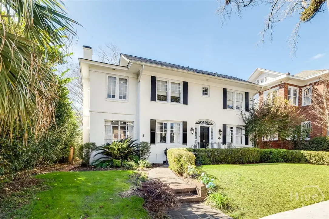 37 E 50th Street, Savannah, GA 31405 - #1