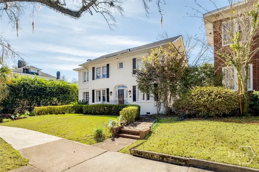 37 E 50th Street, Savannah, GA 31405 - #3
