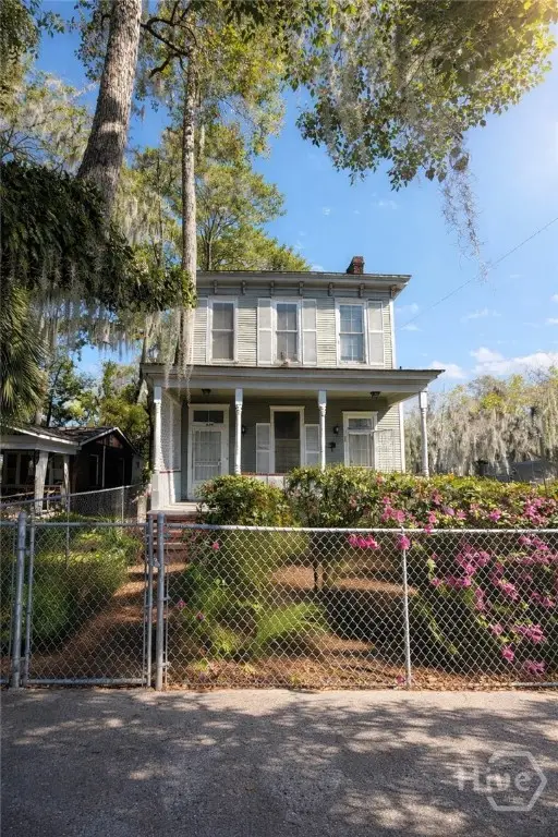 924-926 E Duffy Street, Savannah, GA 31401 - #1
