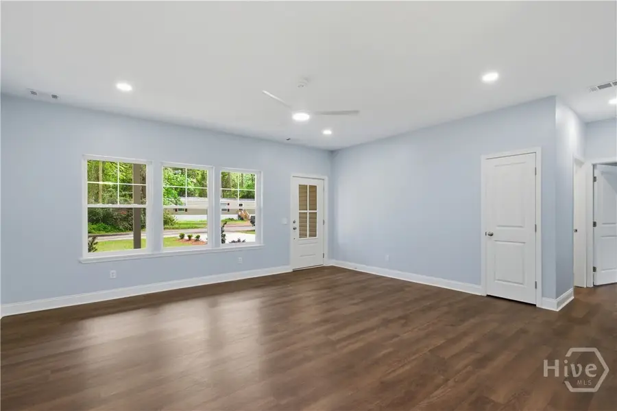 6 Josselson Street, Yemassee, SC 29945 - #3