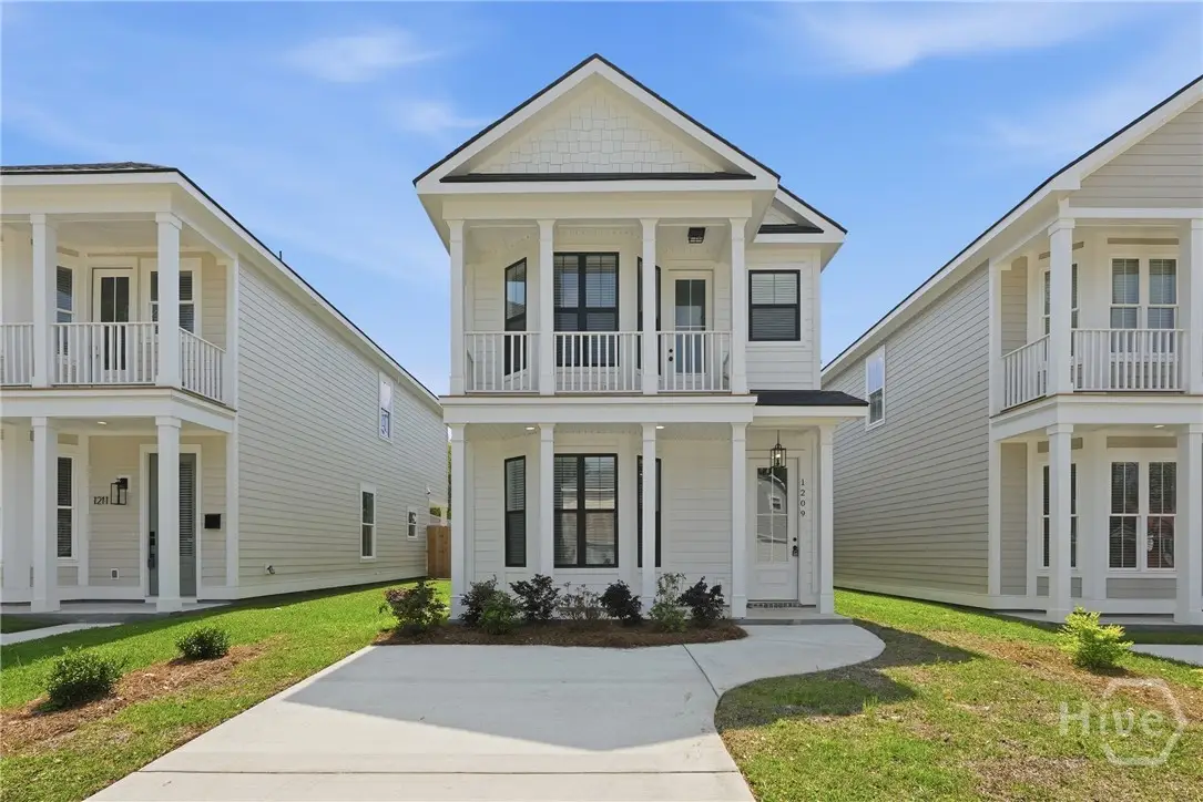 1209 E 34th Street, Savannah, GA 31404 - #1