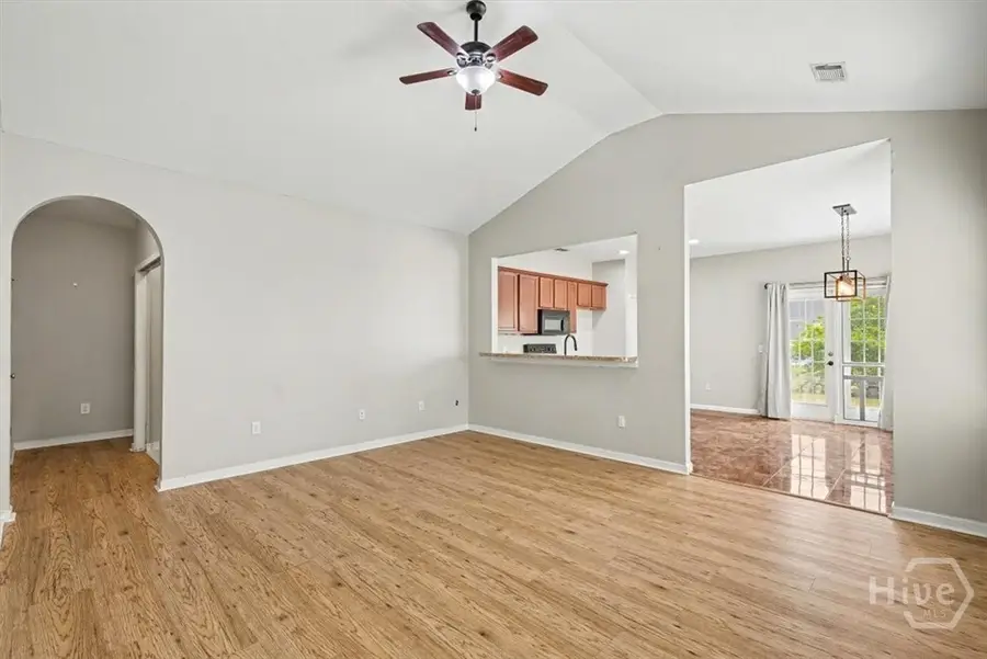 10 Valley Oak Drive, Richmond Hill, GA 31324 - #3