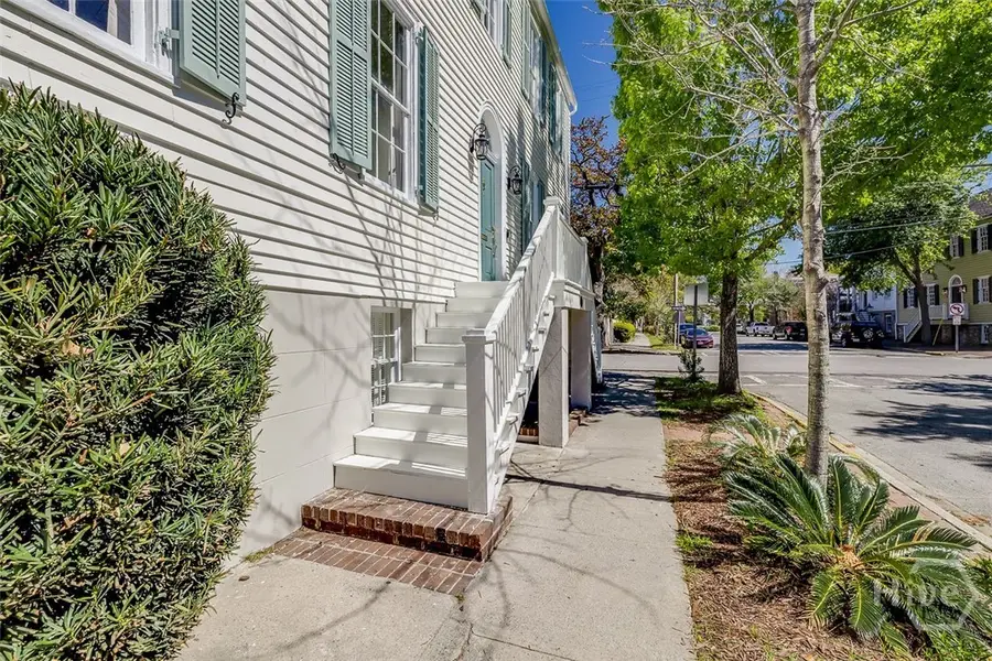 424 E President Street, Savannah, GA  - #3