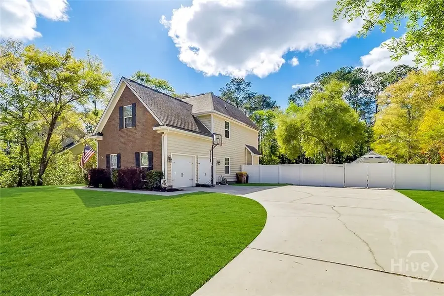 23 Macbeth Court N, Richmond Hill, GA 31324 - #3