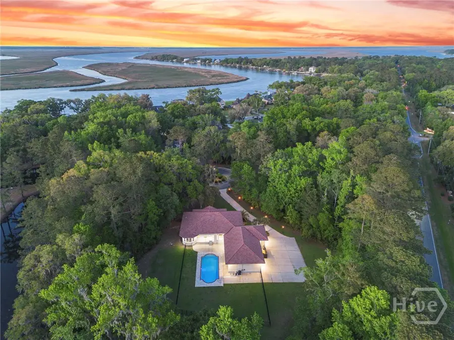 74 Myrtle Drive, Richmond Hill, GA 31324 - #2