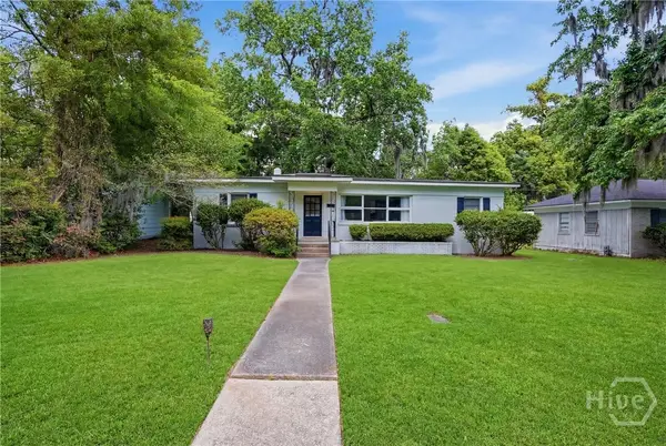 2130 Glynnwood Drive, Savannah, GA 31404