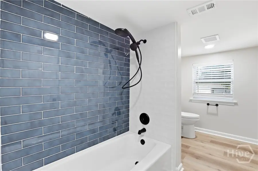 1009 W 52nd Street, Savannah, GA 31405 - #3