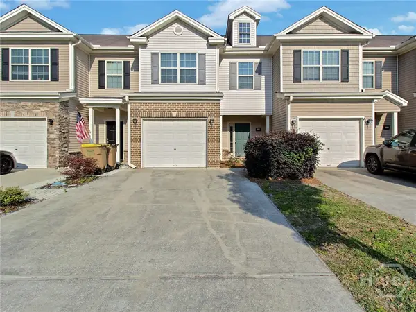 995 Canyon Oak Loop, Richmond Hill, GA 31324
