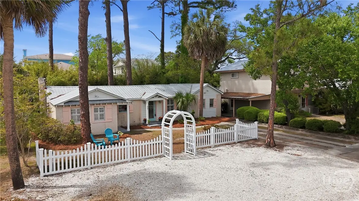 607 Jones Avenue, Tybee Island, GA 31328 - #1
