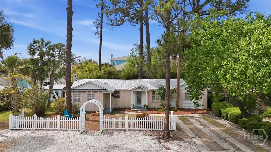 607 Jones Avenue, Tybee Island, GA 31328 - #2