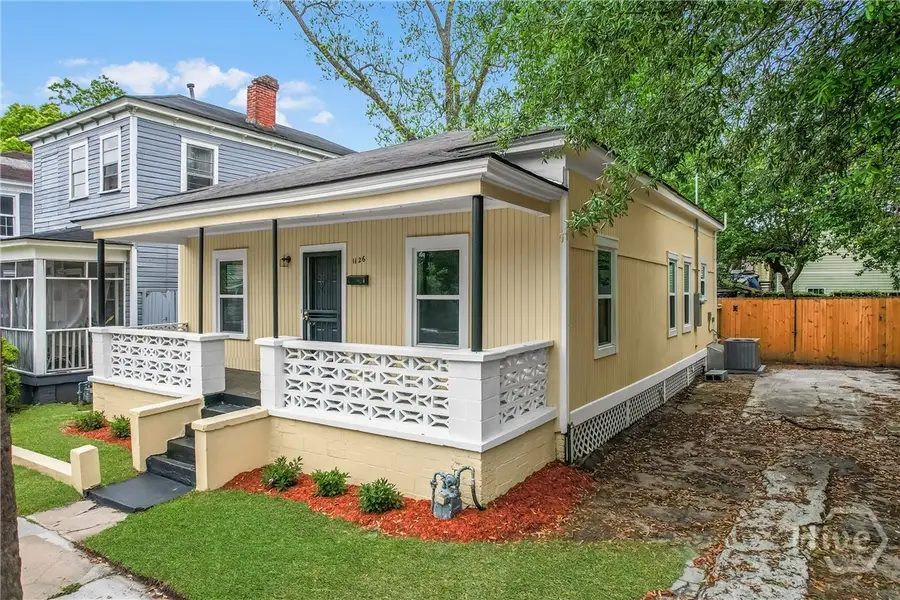 1126 E Waldburg Street, Savannah, GA 31401 - #3