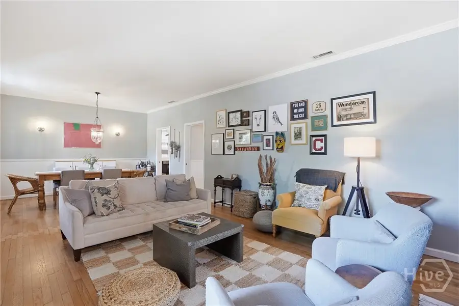 404 E 51st Street, Savannah, GA 31405 - #3