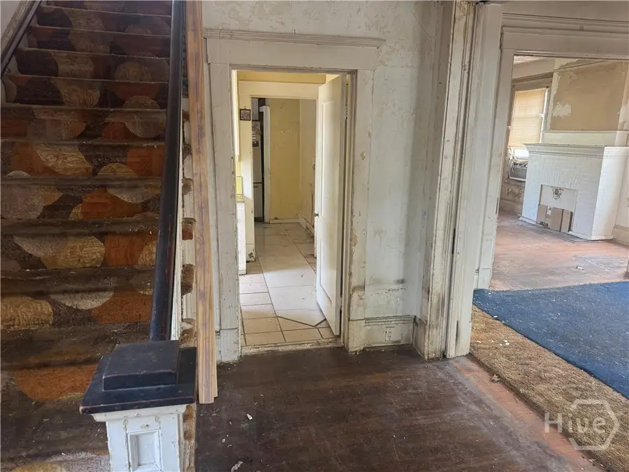 630 E 40th Street, Savannah, GA 31401 - #3