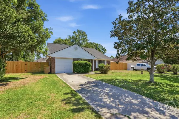 887 Piercefield Drive, Richmond Hill, GA 31324