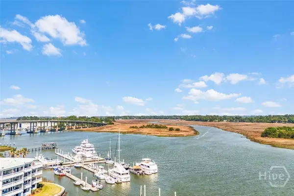 2902 River Drive #B-301, Savannah, GA 31404