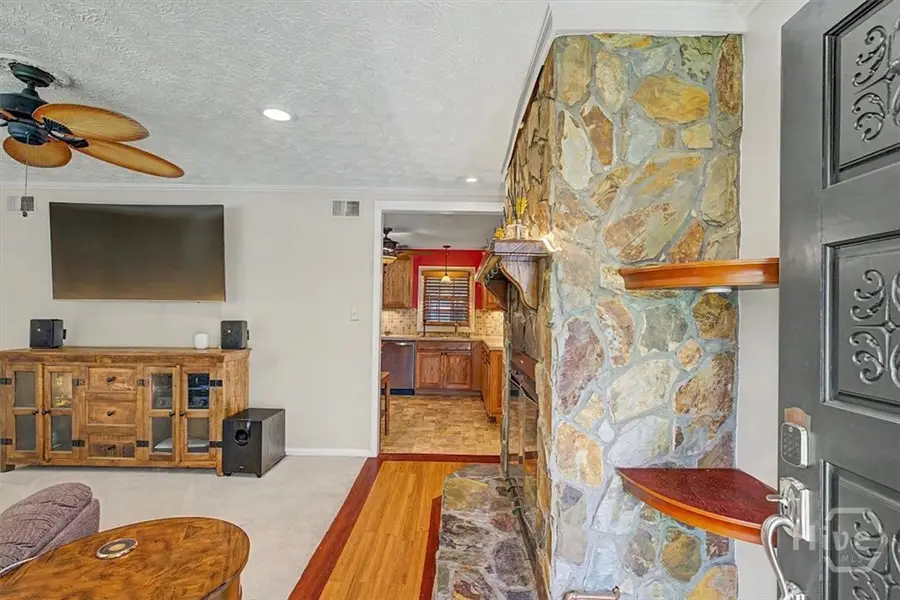 154 Azalea Avenue, Savannah, GA 31408 - #3
