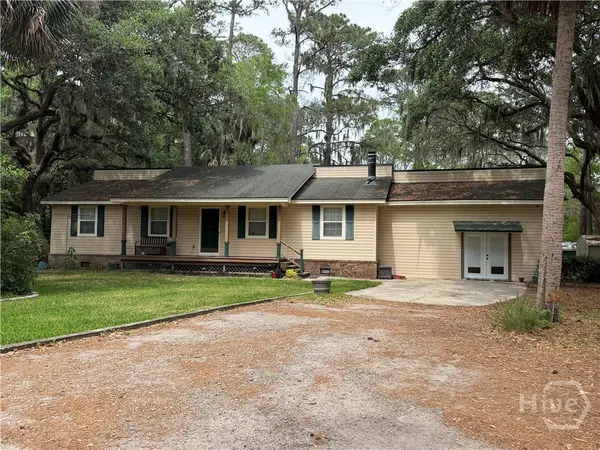 139 North Drive, Savannah, GA 31406