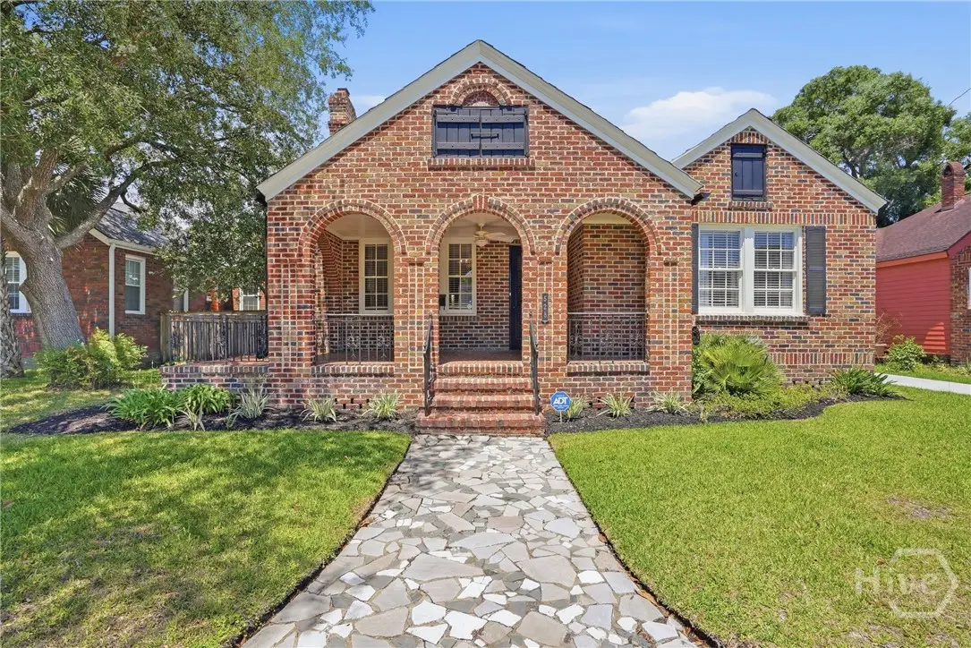 528 E 51st Street, Savannah, GA 31405 - #1