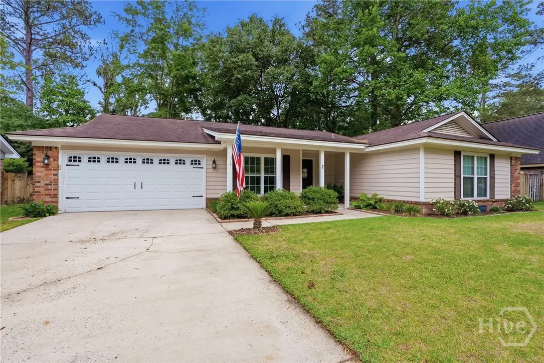 7 Goldfinch Court W, Savannah, GA 31419 - #1
