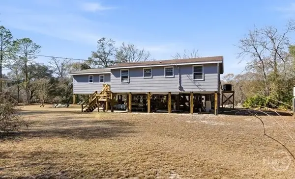 1362 Warners Landing, Hortense, GA 31543