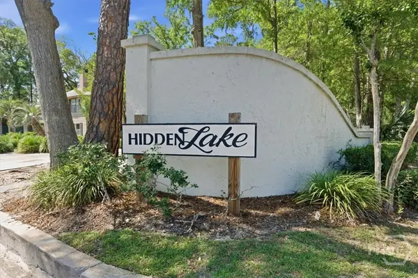 15 Hidden Lake Court, Savannah, GA 31419