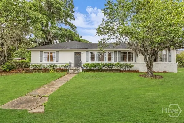2223 E Derenne Avenue, Savannah, GA 31406