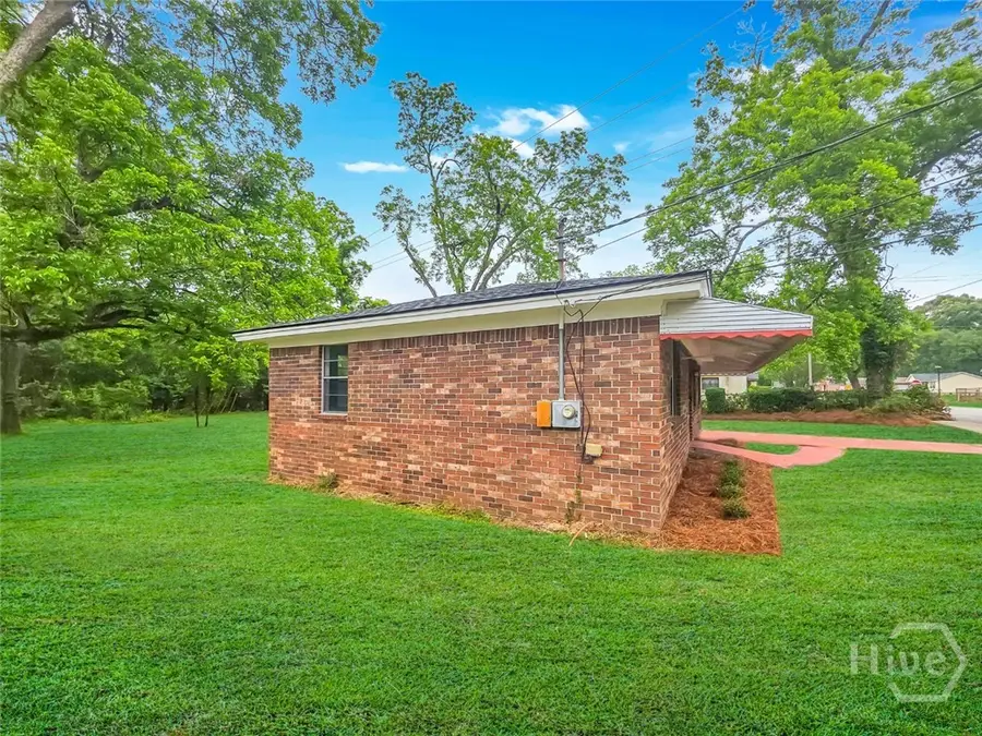 3911 5th Street, Savannah, GA 31408 - #3