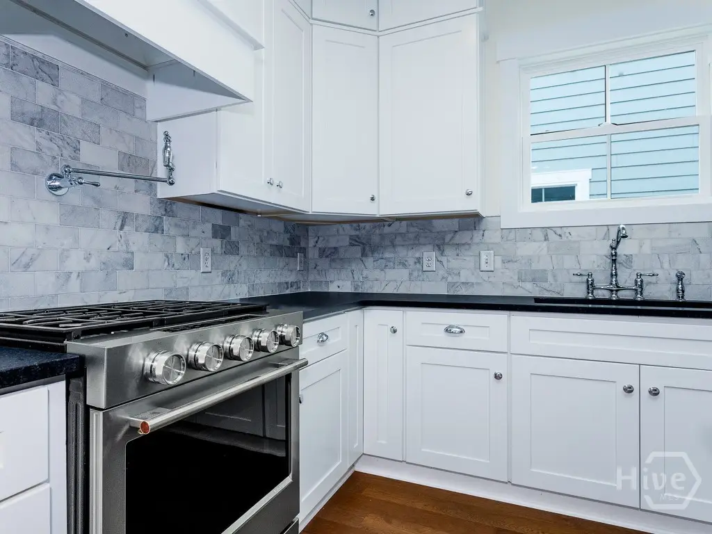 809 E 36th Street, Savannah, GA 31401 - #1