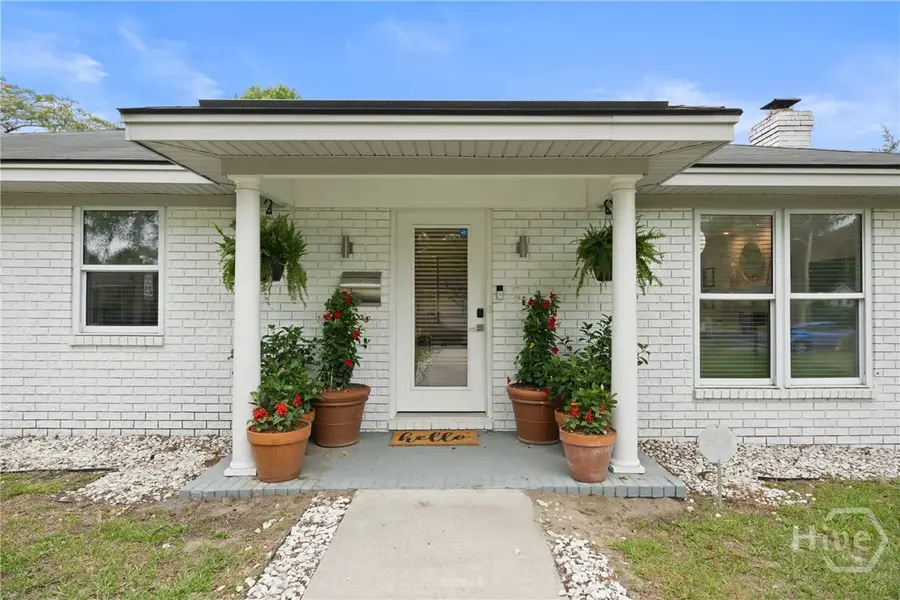 1520 E 49 Street, Savannah, GA 31404 - #2
