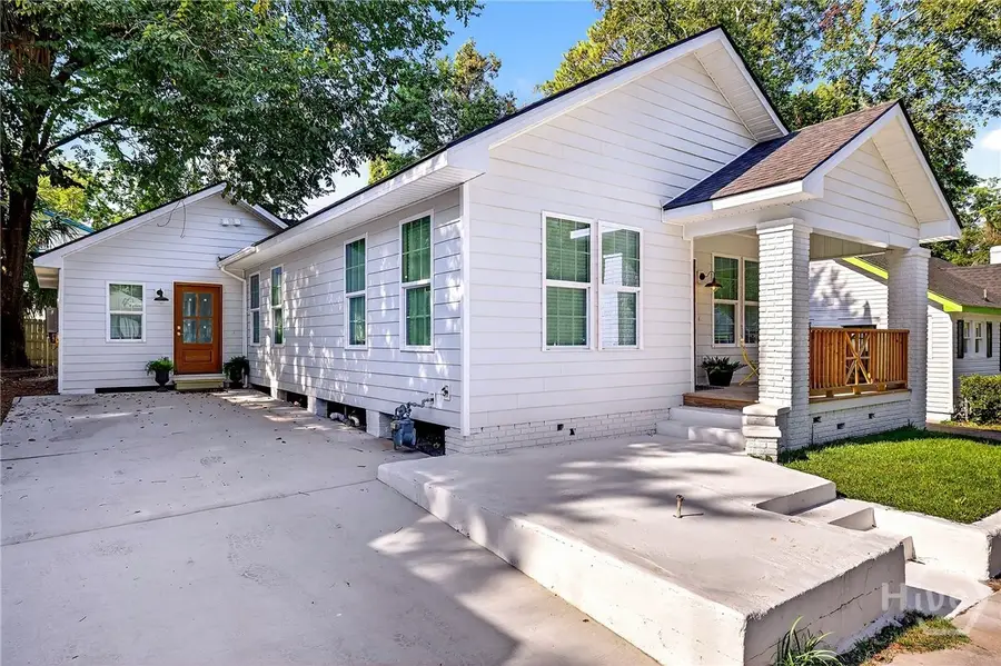 1223 E 38th Street, Savannah, GA 31404 - #3
