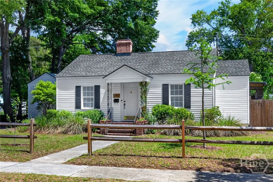 2142 E 43rd Street, Savannah, GA 31404 - #2