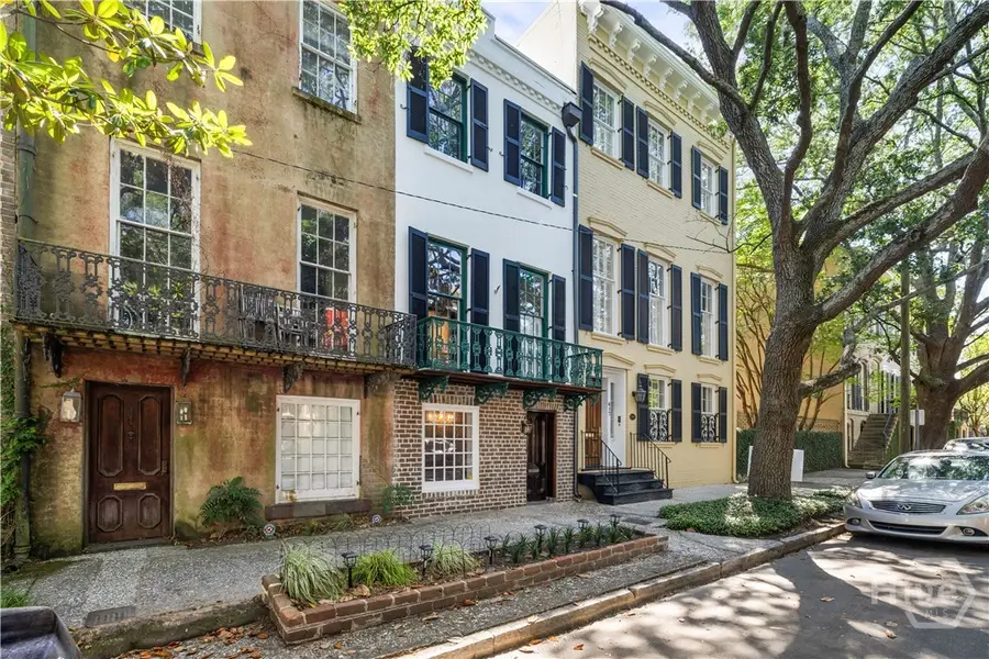 419 E Charlton Street, Savannah, GA 31401 - #2