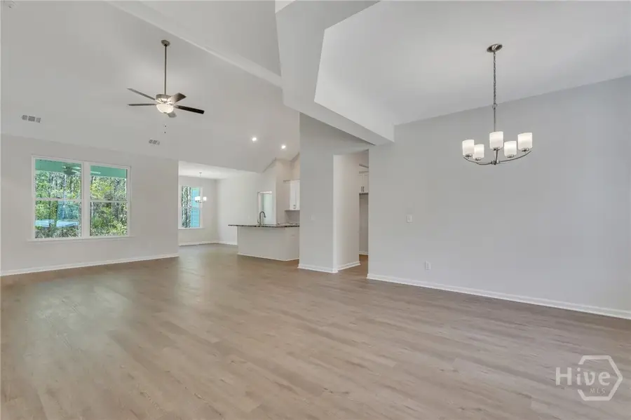 722 Highland Circle, Richmond Hill, GA 31324 - #2