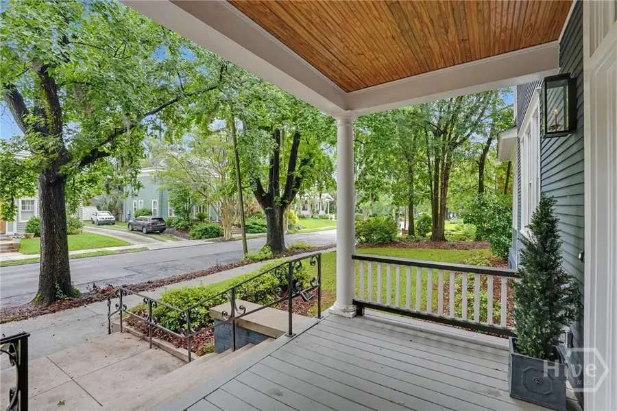 111 E 49th Street, Savannah, GA 31405 - #3