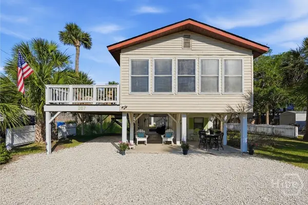 207 2nd Avenue, Tybee Island, GA 31328