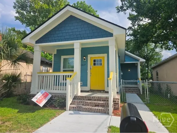 1317 New Castle Street, Savannah, GA 31415