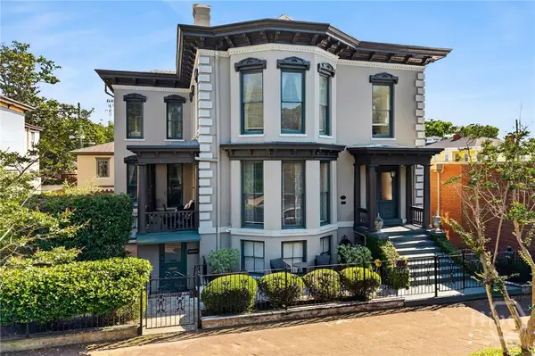 17 W Park Avenue, Savannah, GA 31401