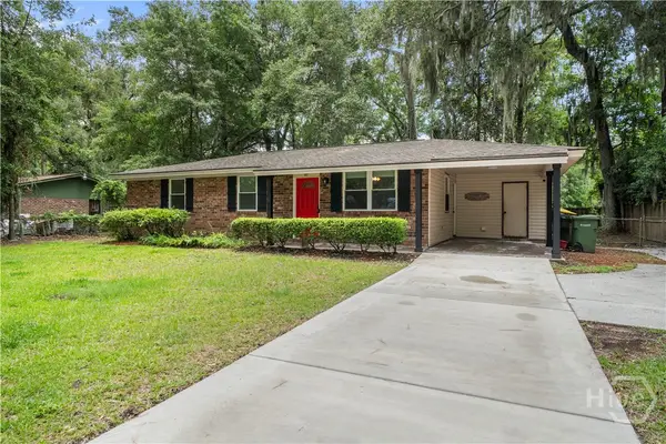 527 Red Oak Drive, Savannah, GA 31419