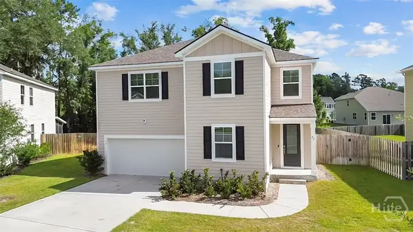 72 Knotty Court, Richmond Hill, GA 31324