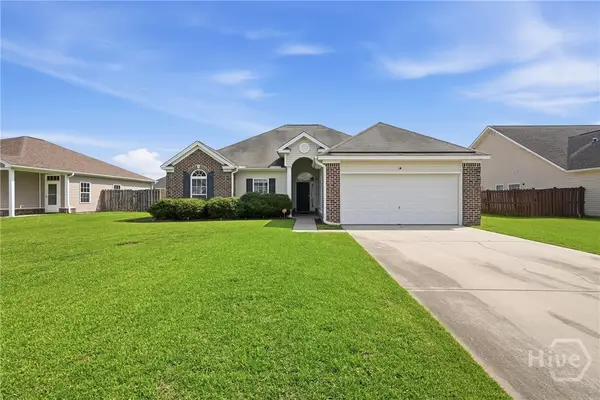 60 Willow Oak Drive, Richmond Hill, GA 31324