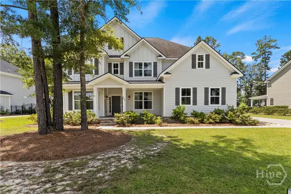 115 Oakcrest Drive W, Savannah, GA 31419