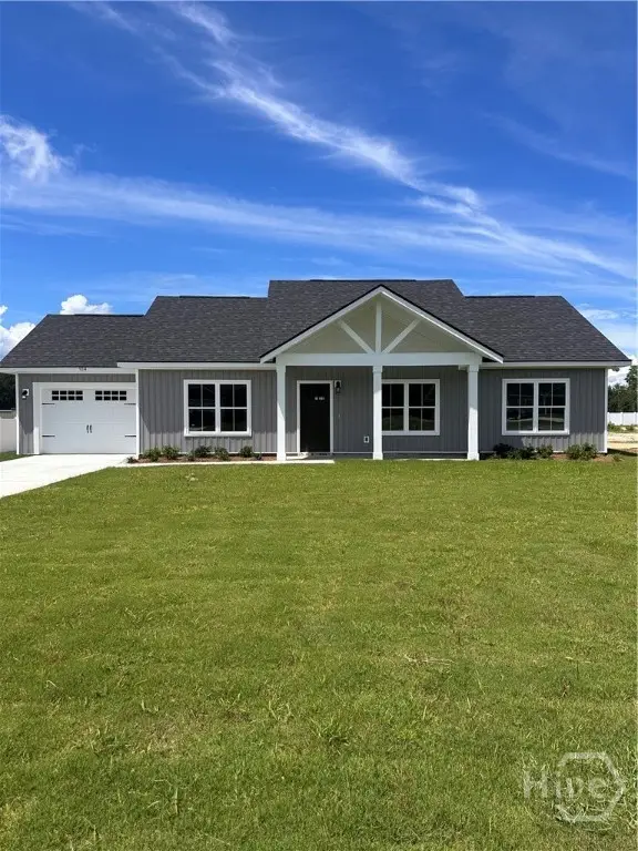 104 Mangrove Court, Jesup, GA 31546